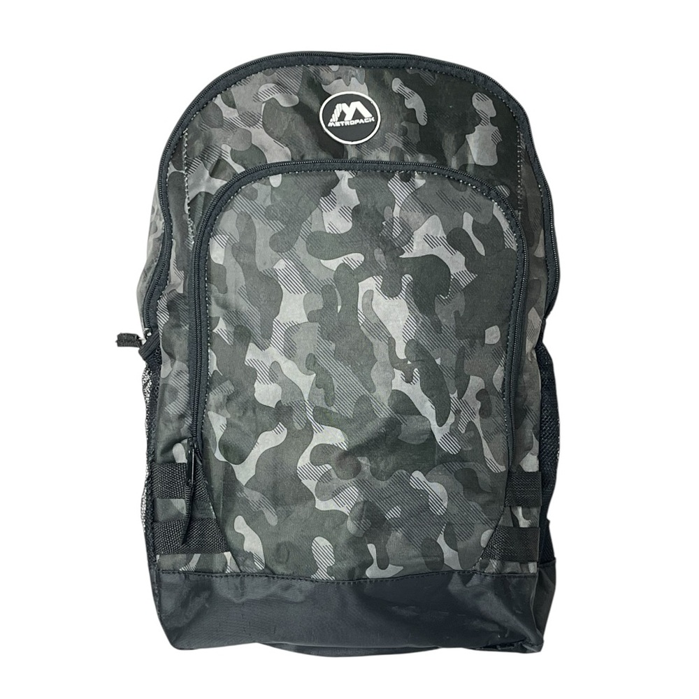 Metropack Black Gray Camo Zip And Mesh Side Pockets 17" x 13" x 5"